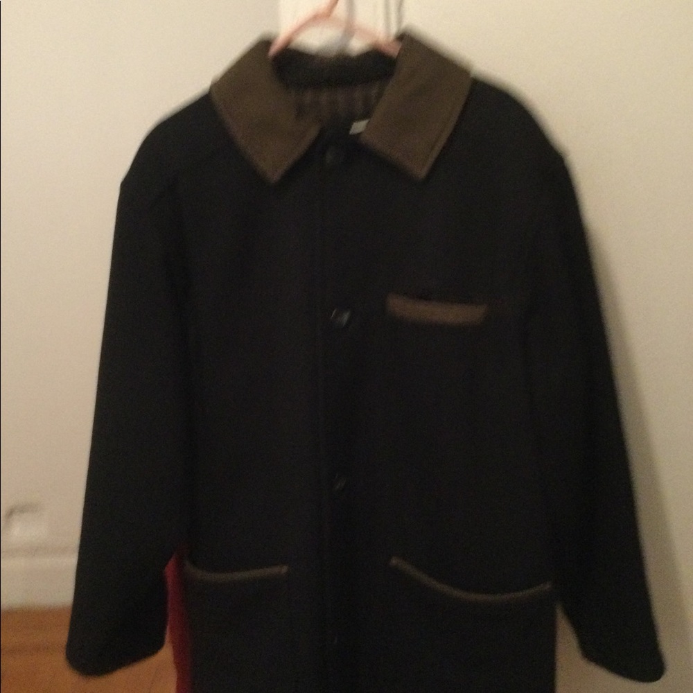 Men coat New. No tag